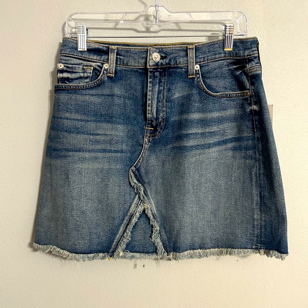 NWT 7 For All Mankind Luxe Vintage Demin Mini Skirt Size 29